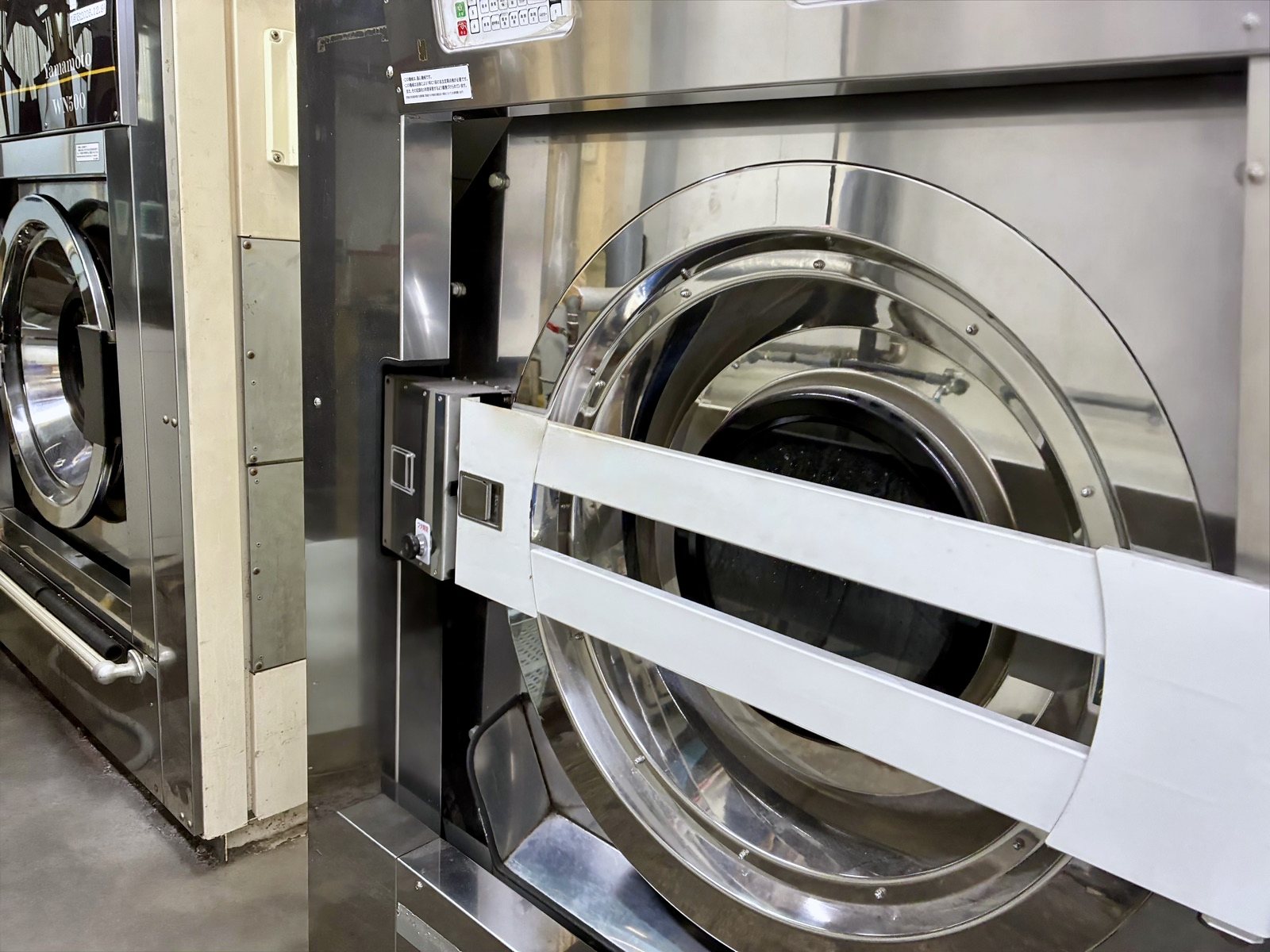 京葉クリーニングドライの水洗機